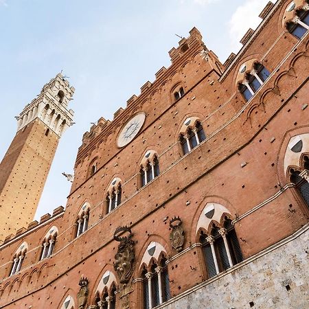 Barbarossa Apartment Siena Exterior foto